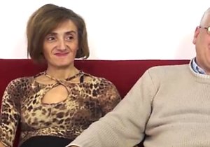Wild sex session with a horny mature couple